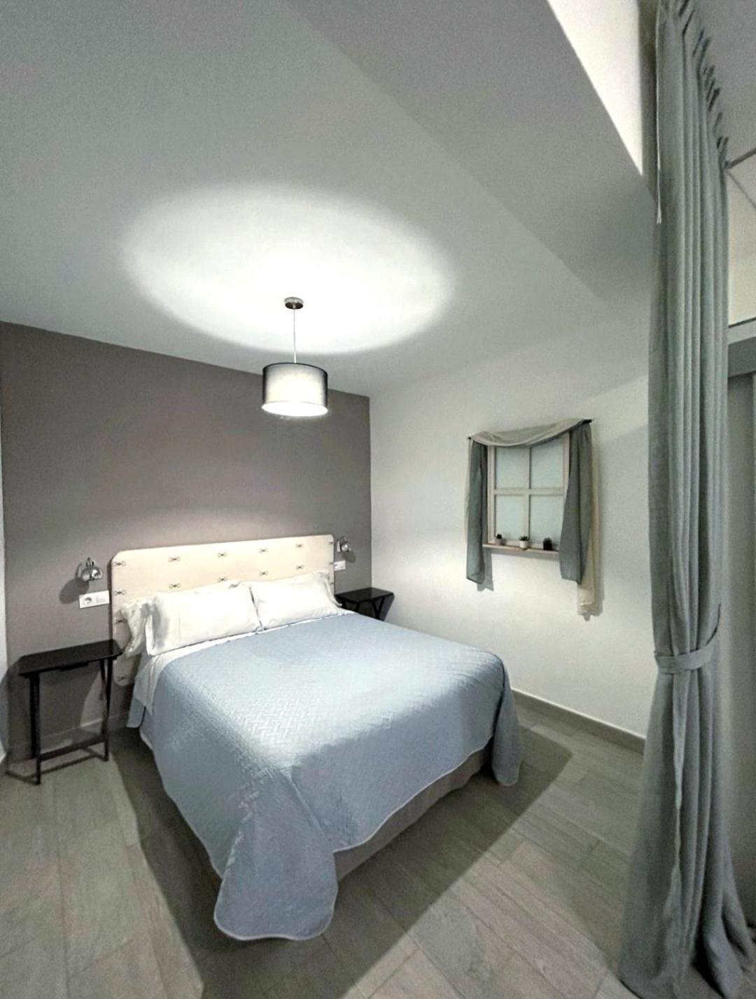 塔拉韦拉·德·拉·雷纳Loft Centro Con Parking Gratis Y Azotea Chillout Gratis!公寓 外观 照片